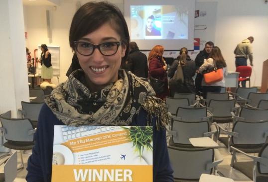 Your first EURES job helps young Italian to find work – and herself – in Portugal
