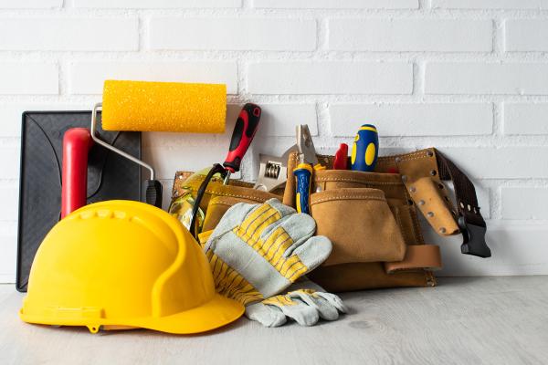 Why you should consider a skilled trades job